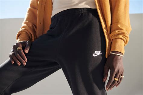 nike broek met lijn|De beste joggingbroeken van Nike voor dames en heren.